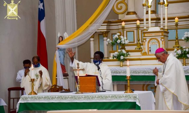 Instalación del nuevo Párroco de la comunidad Cristiana San Andrés de Pica